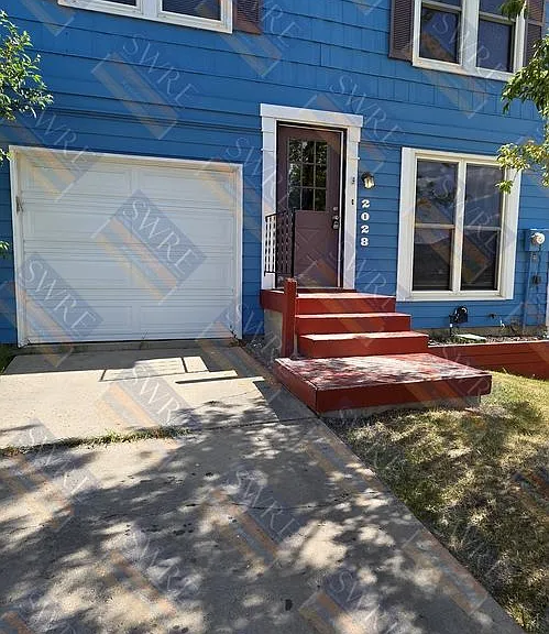 2028 Arthur Ave — Photo 1