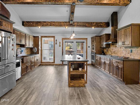 3rd image of 147 Catahoula Rd