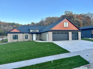 4280 Cassidy Ridge Dr NE, Rochester, MN 55906