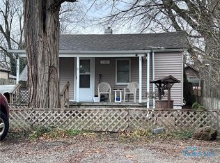 1387 McClure Rd, Toledo, OH 43612