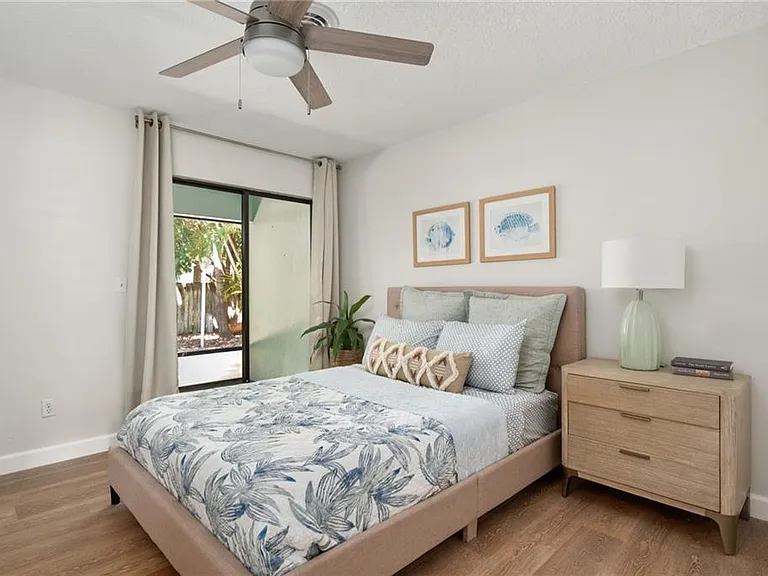 925 Coquina Ln #923 — Photo 12
