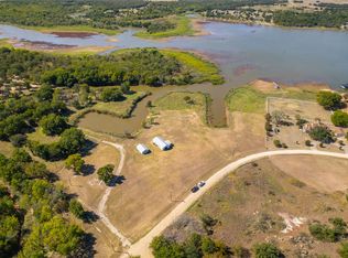 180 Comanche Trl, Nocona, TX 76255