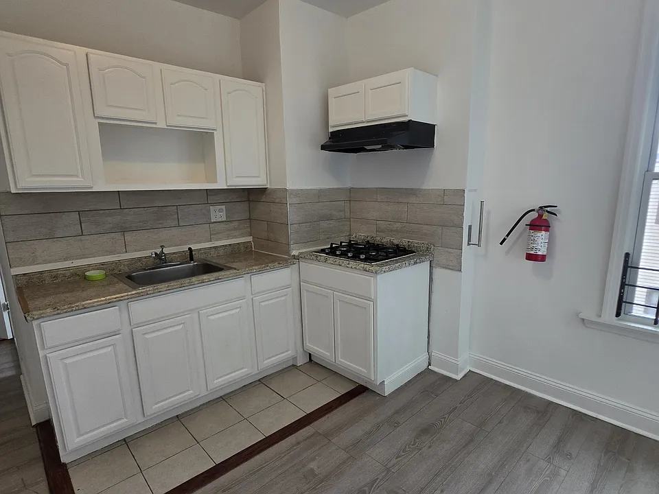 15 Highland Ave #2