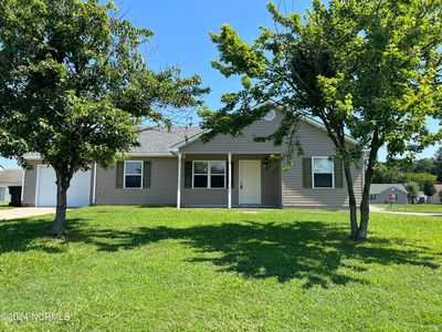 206 Honeysuckle St, Elizabeth City, NC, 27909