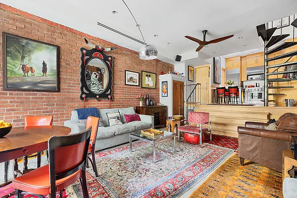 Sold by Compass | media 3