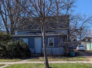 118 E Broadway St, Redwood Falls, MN 56283