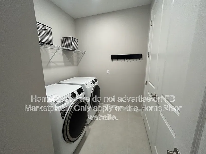 3 bed, 2.5 bath, 1788 sqft, $2,500 — Photo 3