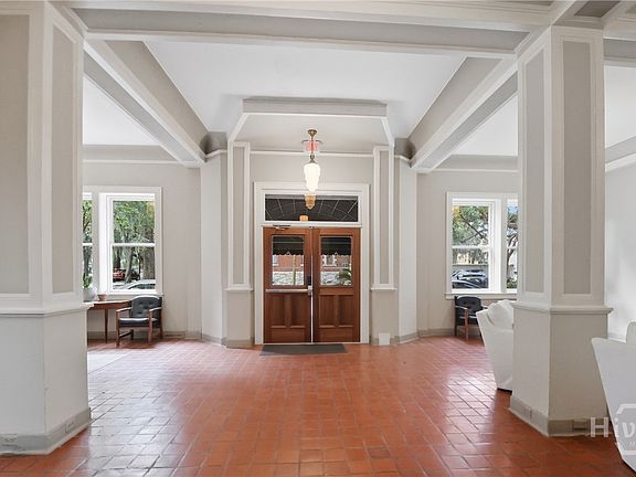 4th image of 106 W Gwinnett Street #4F