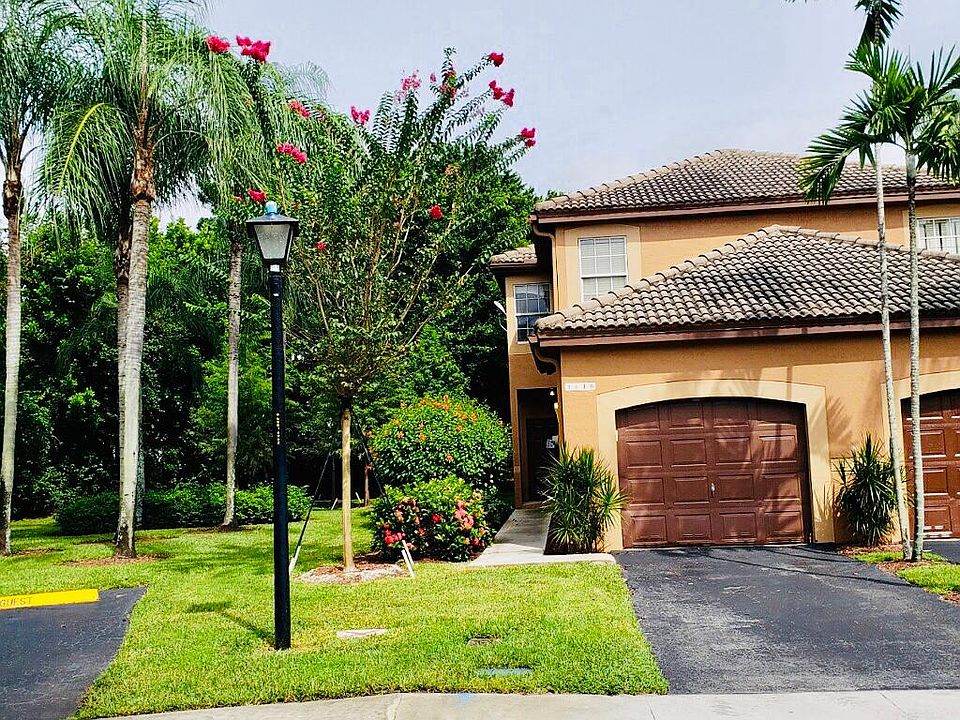 1st image of 1618 Veracruz Ln