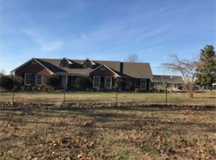 1861 White House Pkwy, Warm Springs, GA 31830