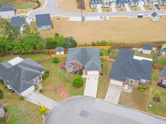 3rd image of 1019 Tradd Ct