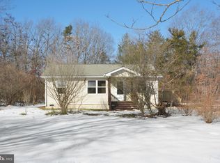 1379 Mica Rd, Mineral, VA 23117