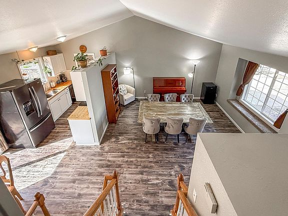 5th image of 2109 Daley Dr