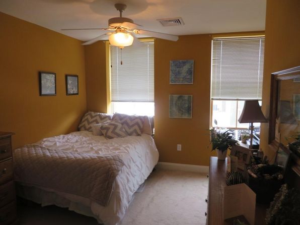 16 Washington St APT 308