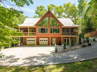 789 Gateway Dr, Ellijay, GA 30540