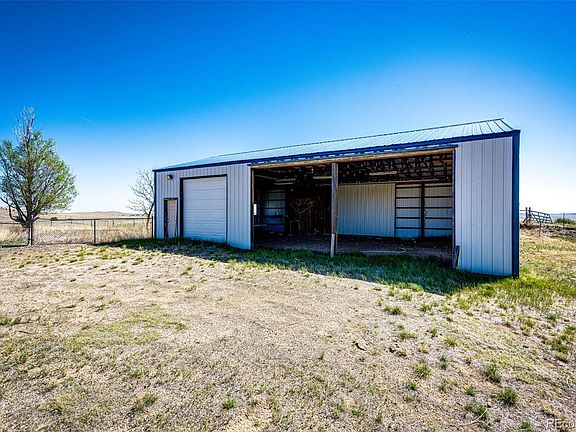 3rd image of 36052 Private Road 73
