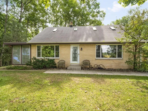 N55W26675 Lisbon ROAD, Sussex, WI 53089