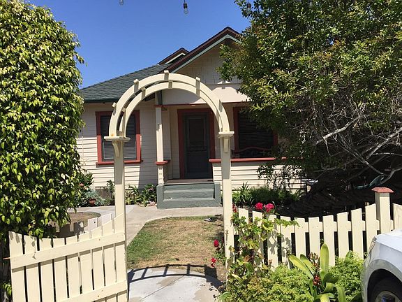 3rd image of 408 S Catalina Ave APT B