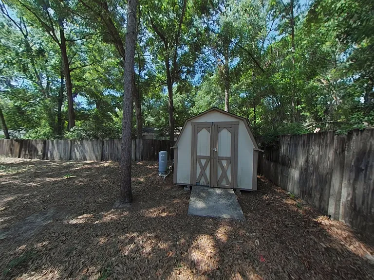 6440 NW 66th Ct — Photo 14