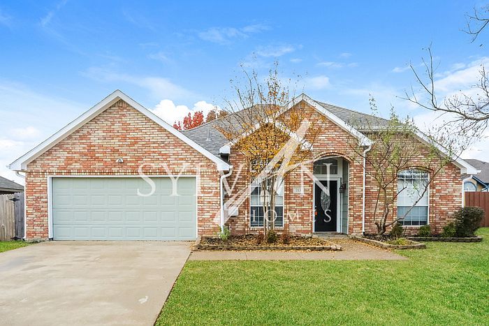 1st image of 213 Overbrook Ct