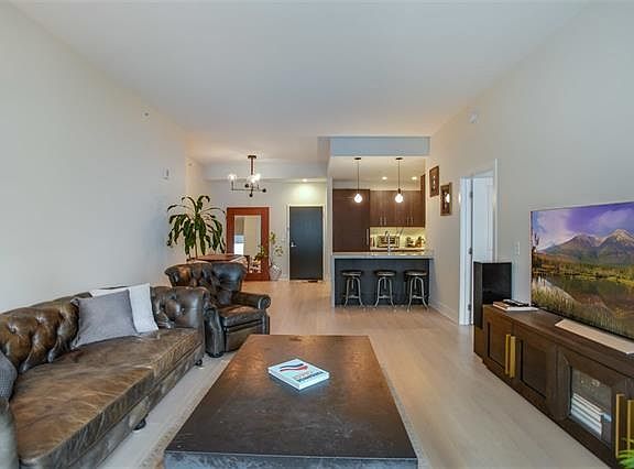 5th image of 1400 Hudson St APT 333
