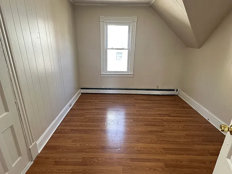 221 Willow St #3 — Photo 12