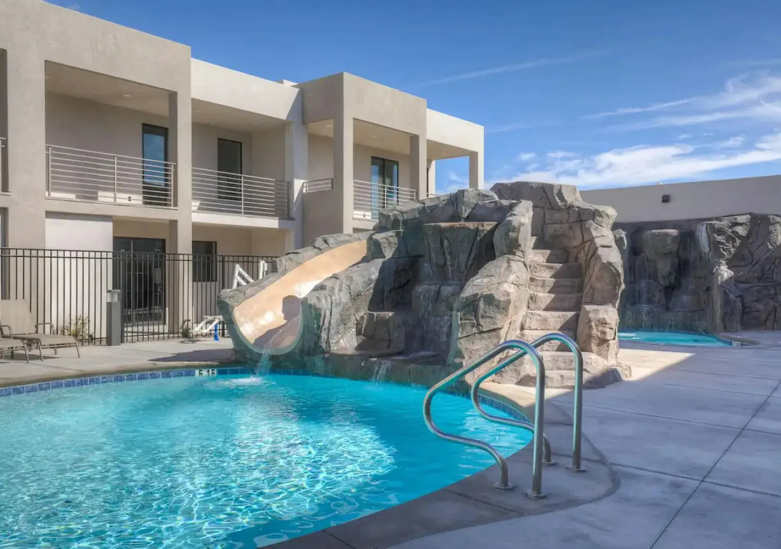 Villa at the Lofts | Community Waterpark Minutes from Downtown St — Photo 2