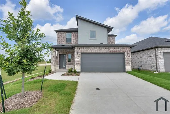 5 bed, 2068 sqft, $3,500 — Photo 2
