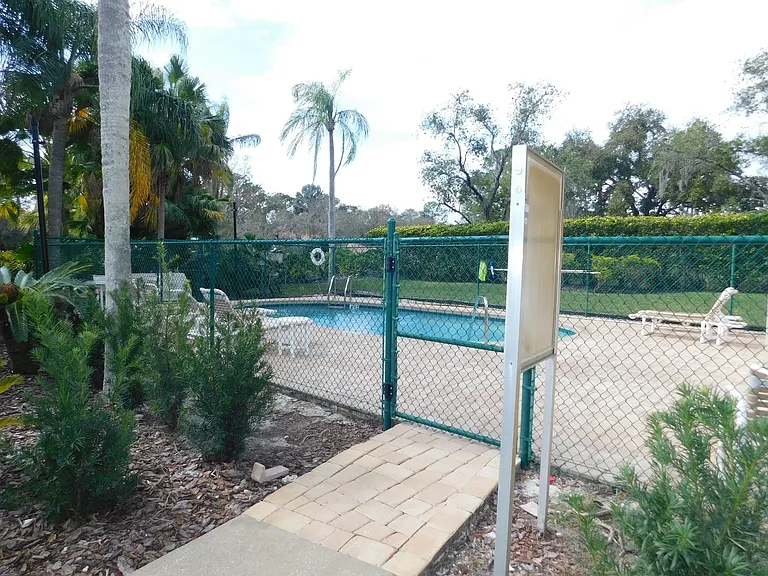 5107 Pinnacle Dr — Photo 34