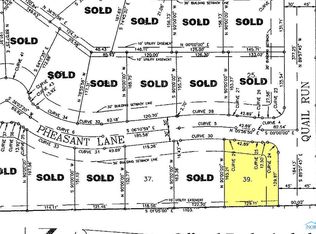 100 Pheasant Ln, Archbold, OH 43502