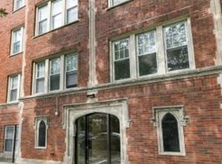 7328 N Damen Ave #3, Chicago, IL 60645