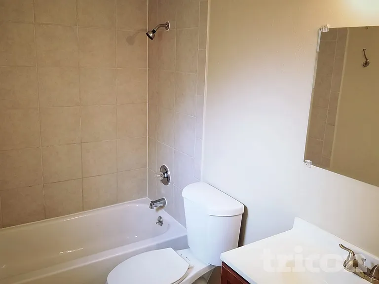 2821 Eagle Run Cir S — Photo 6