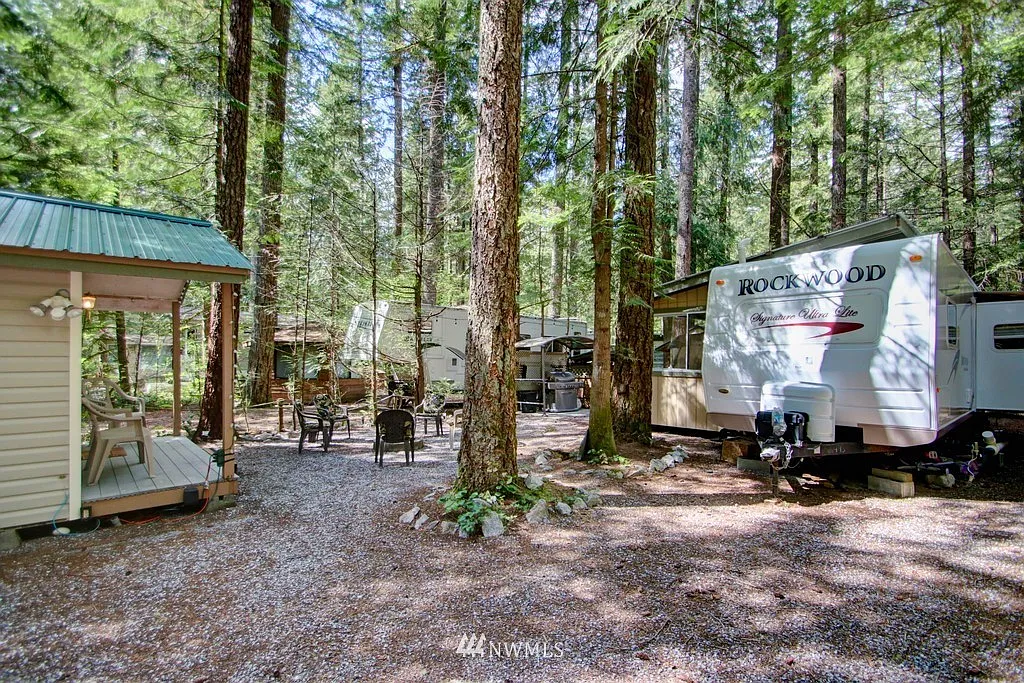 203 6 Chanterelle Drive photo 1