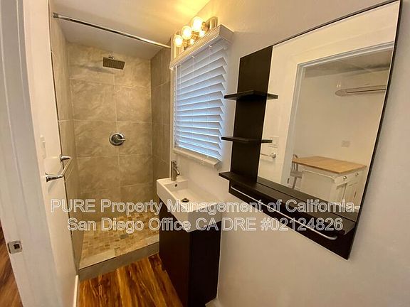 2nd image of 3775 Florida St