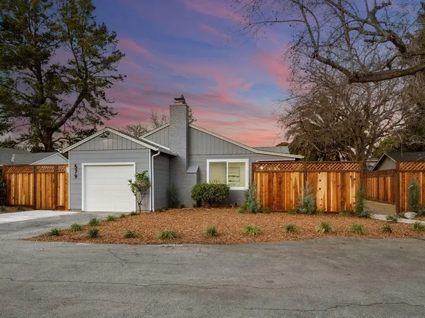 579 Green Manor Ct, Palo Alto, CA 94301