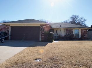 9608 Kent Dr, Midwest City, OK 73130