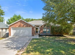 1209 Deepwoods Trl, Leander, TX 78641