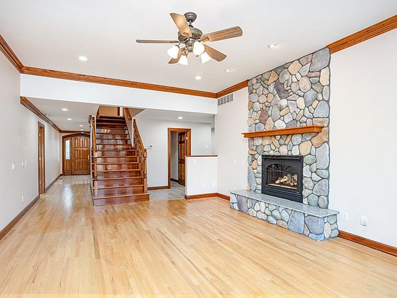 5th image of 2074 W Olson Rd