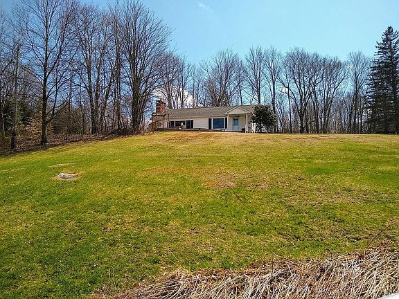 1.63 acres / long driveway