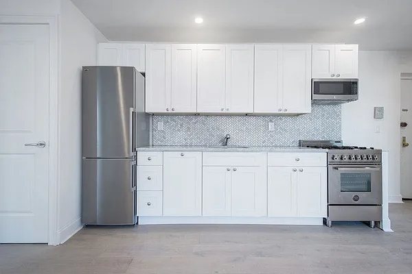 Rented by Bold New York | media 16