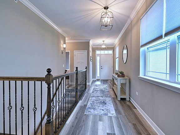 5th image of 768 Eagle Ct