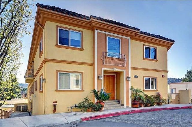 1st image of 11989 Laurelwood Dr APT 2