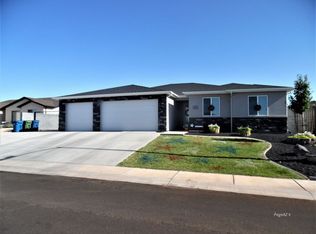 555 Pinto Rd, Page, AZ 86040