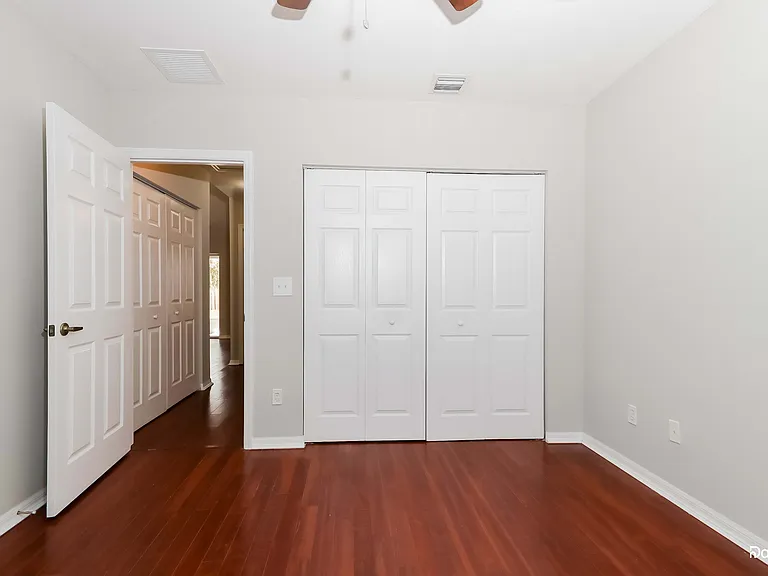 459 SW Laconic Ave — Photo 9