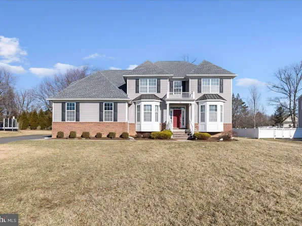 35 Brandon Rd W, Pennington, NJ 08534