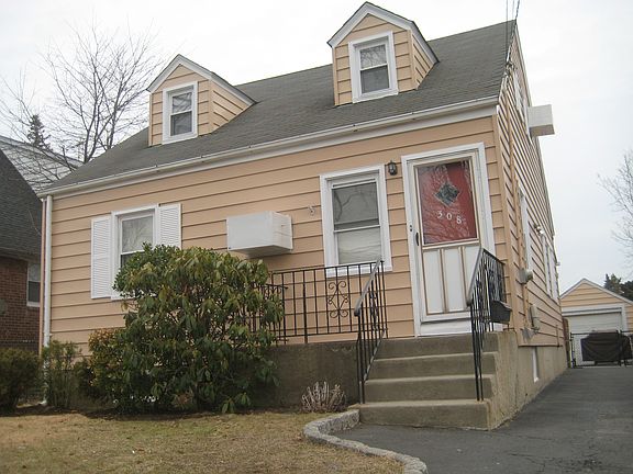5th image of 308 White Ave