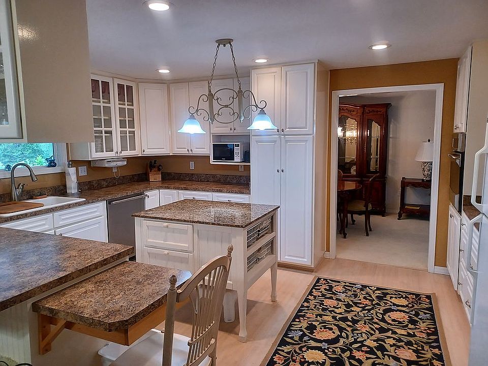 Roomy kitchen with storage