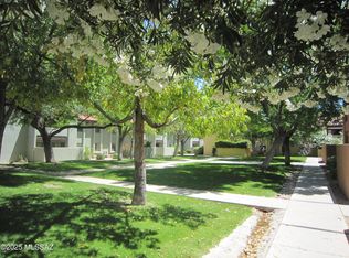 2172 N Pantano Rd, Tucson, AZ 85715