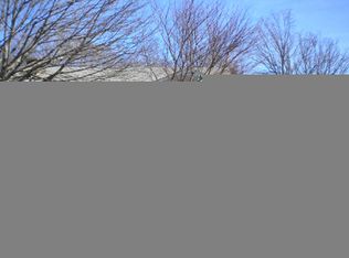 7 Ridgewood Rd, Middletown, RI 02842