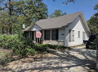 1504 Layton Ave, Haltom City, TX 76117